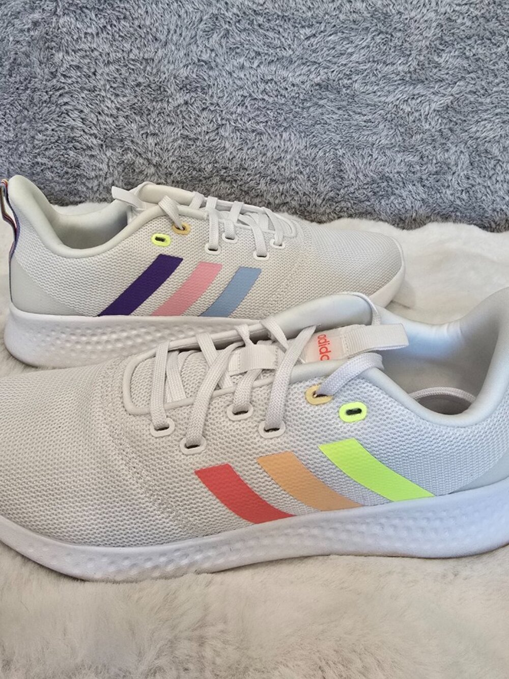 Adidas Puremotion Pride Running Shoes Women's Size 11 Worn Once Rainbow